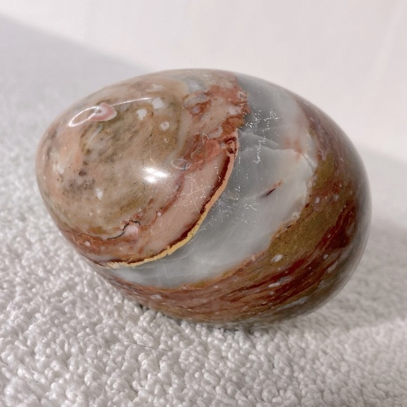 Vintage Brecchiated Jasper Polished Red Jasper Stone Egg Flat Bottom Paper Wght - Picture 1 of 10
